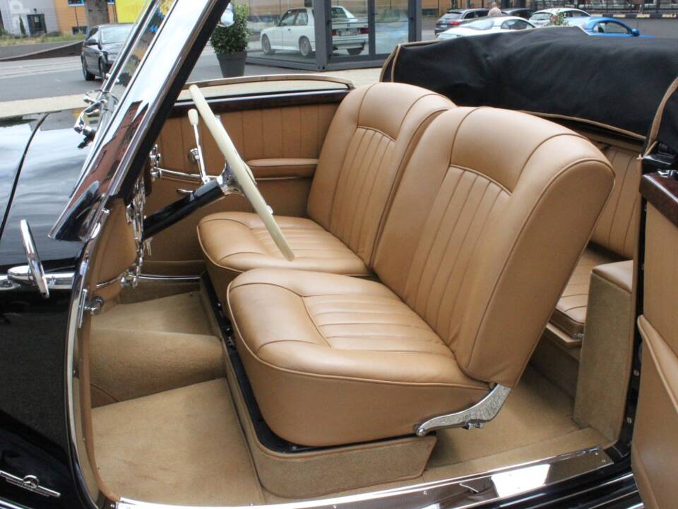 Image 11/39 of Mercedes-Benz 220 Cabriolet A (1953)