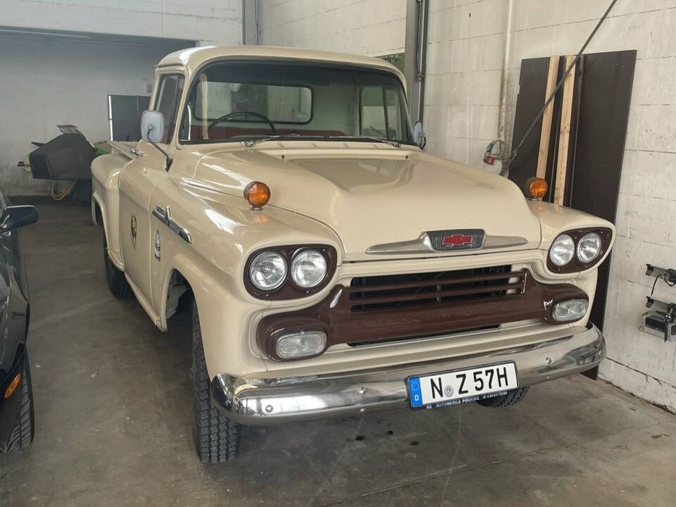 Immagine 3/8 di Chevrolet Apache Fleetside (1958)