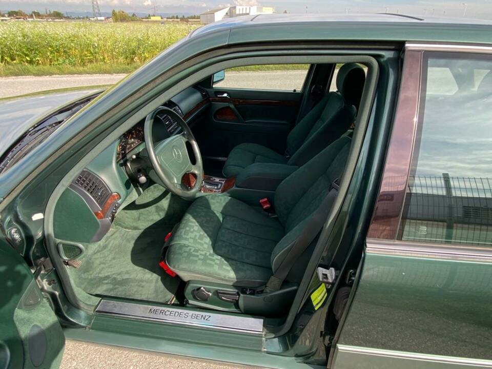 Imagen 18/22 de Mercedes-Benz 500 SE (1991)