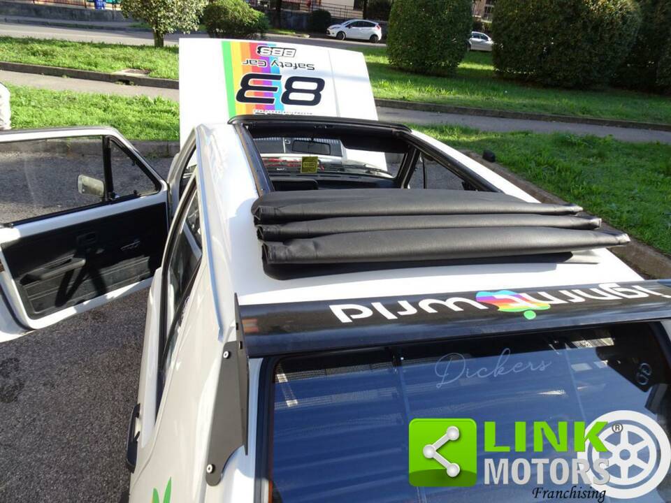 Image 9/10 of Volkswagen Golf III 2.8 VR6 (1983)