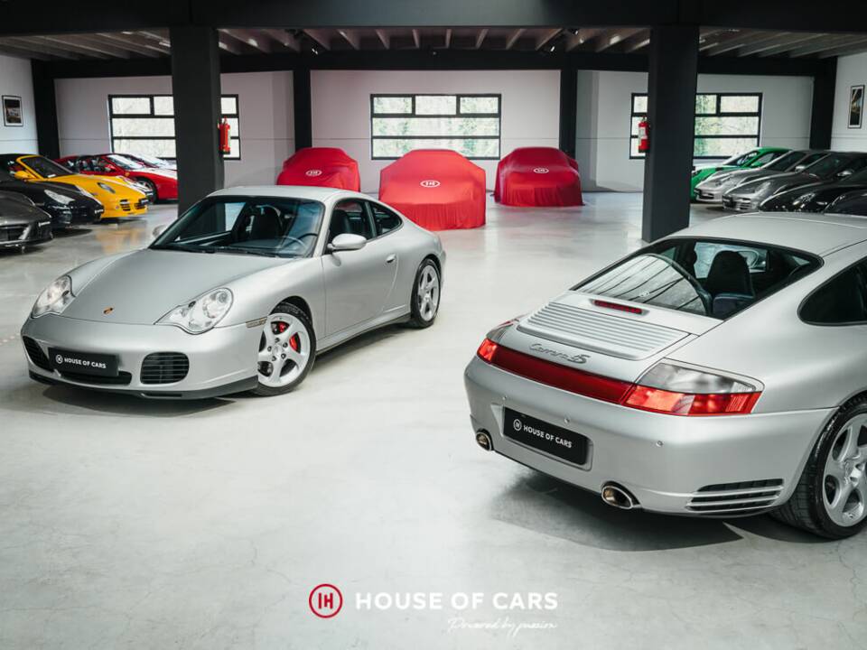 Bild 1/22 von Porsche 911 Carrera 4S (2002)
