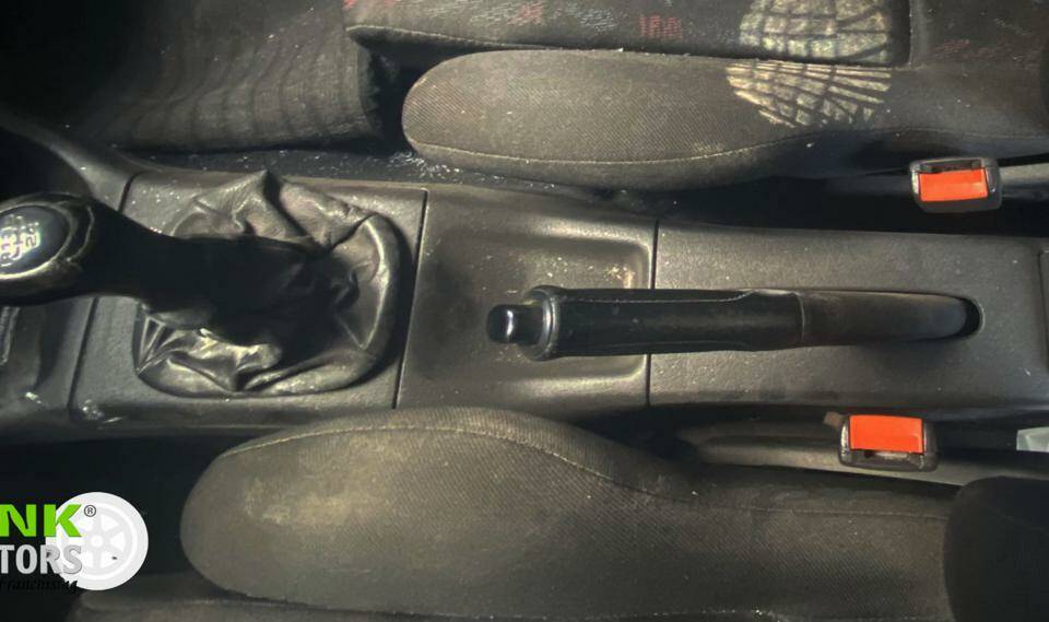 Image 17/31 de Volkswagen Golf III 2.0 16V GTI (1995)