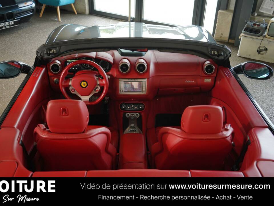 Imagen 11/39 de Ferrari California (2010)
