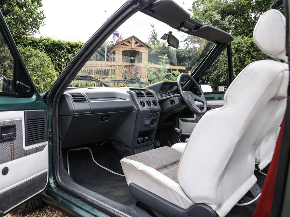 Image 22/31 of Peugeot 205 Roland Garros (1990)