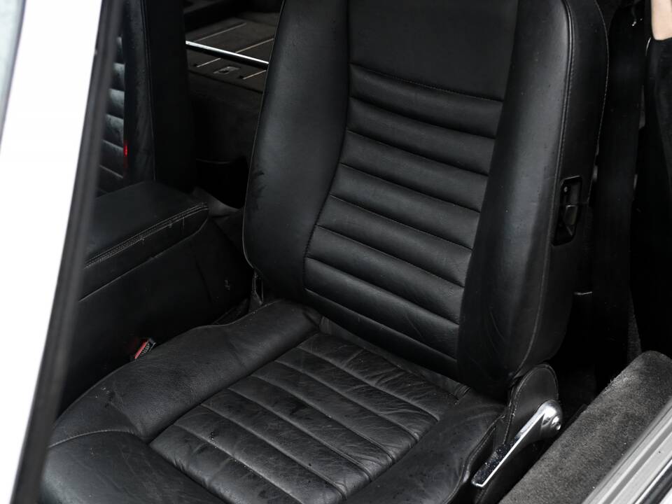 Imagen 12/15 de Jaguar XJ-S H.E. (1985)