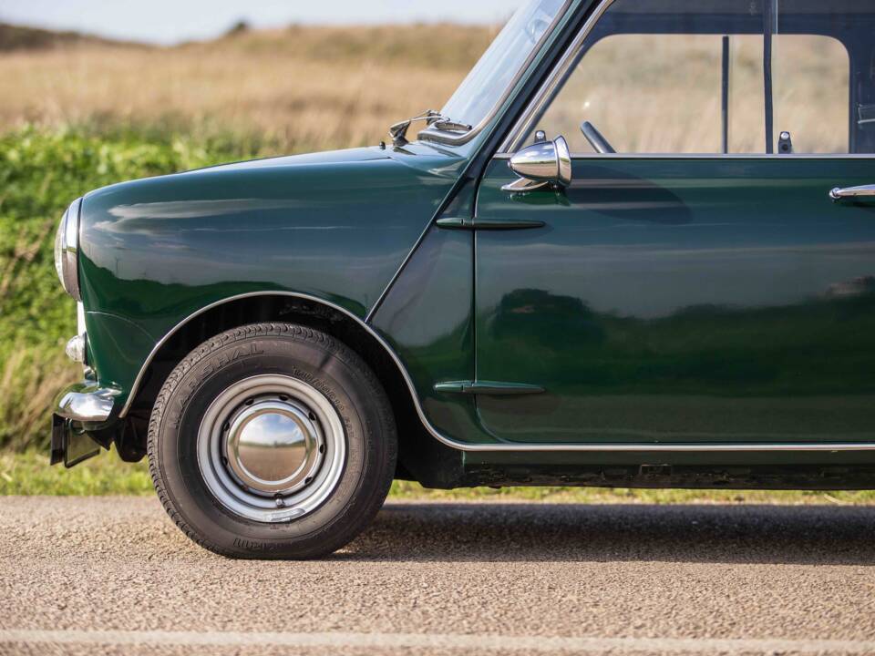 Immagine 10/47 di Austin Mini Cooper 1000 (1969)