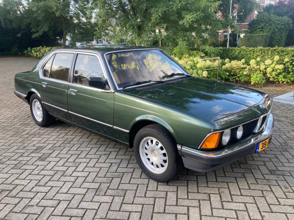 Afbeelding 1/13 van BMW 728i (1983)
