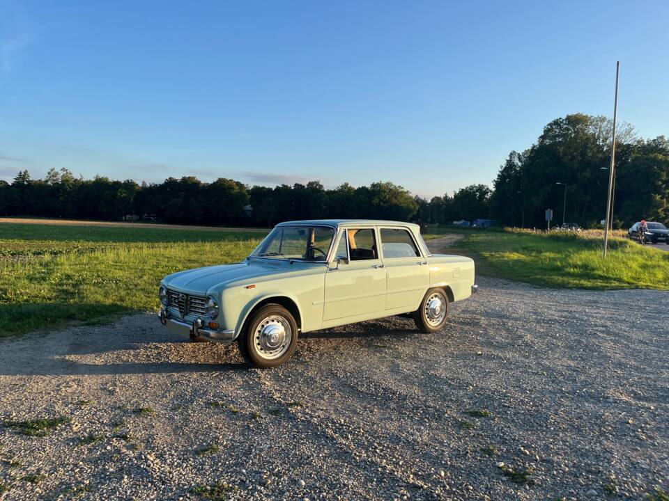 Imagen 8/73 de Alfa Romeo Giulia 1300 TI (1967)