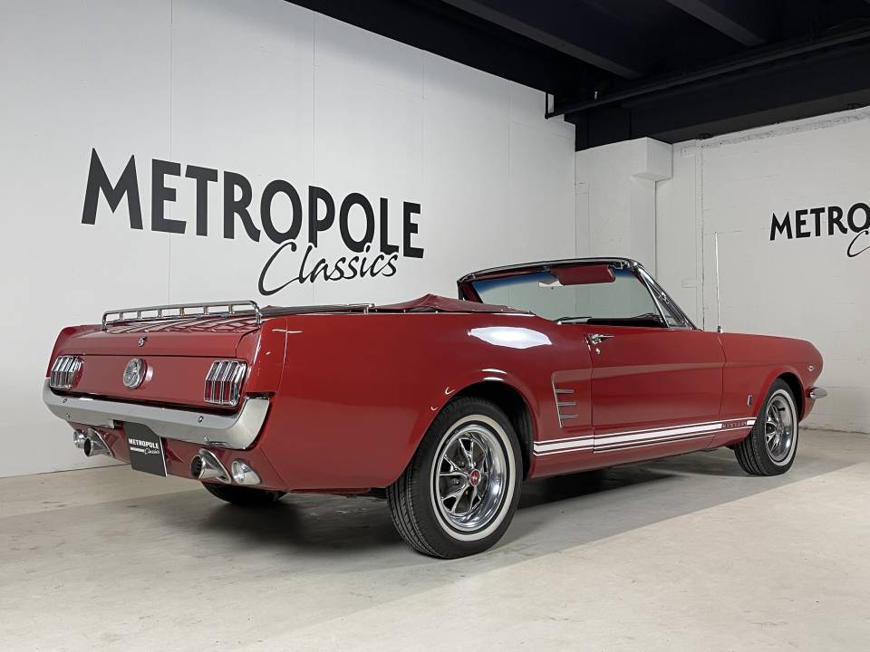 Image 2/37 de Ford Mustang 289 (1966)