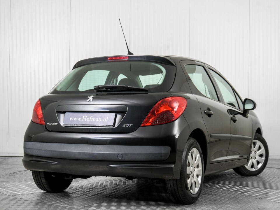 Imagen 43/49 de Peugeot 207 CC 1.6 VTi (2008)