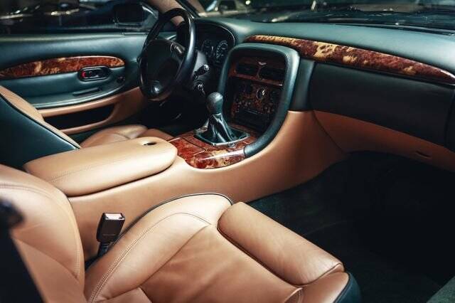 Bild 10/15 von Aston Martin DB 7 Vantage (2001)