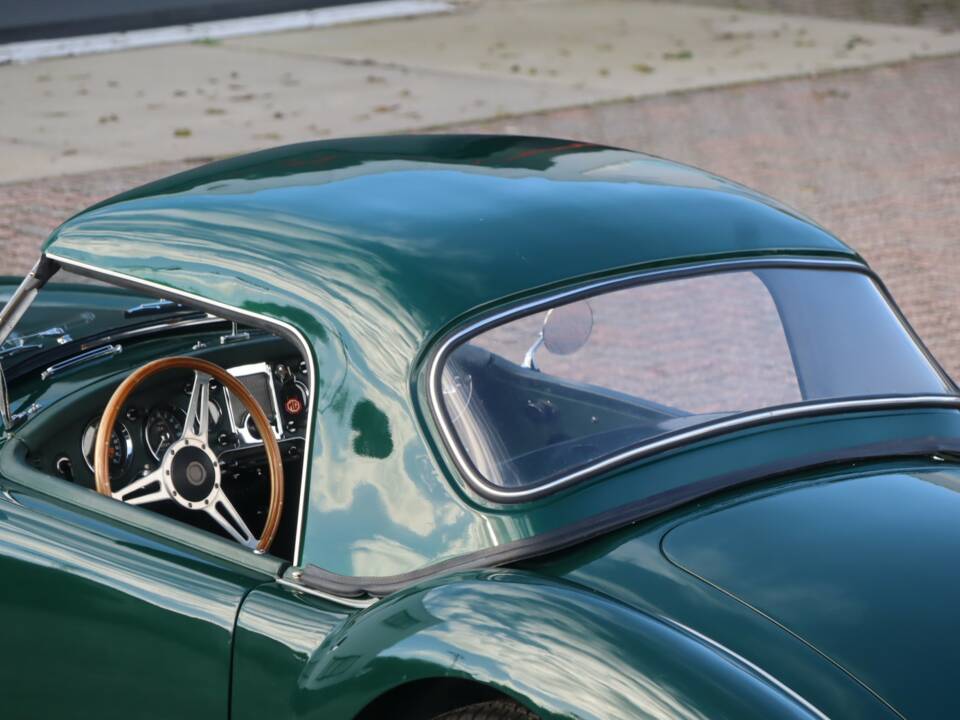 Image 8/50 of MG MGA Twin Cam (1959)