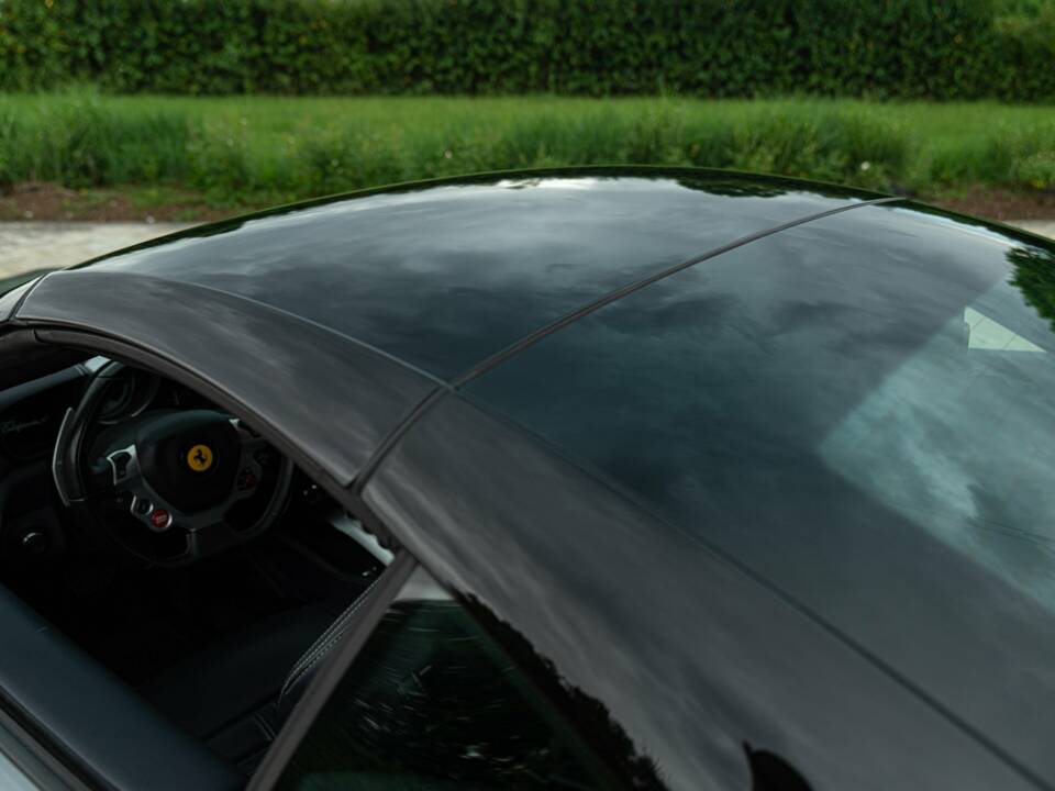 Bild 21/50 von Ferrari California T (2014)