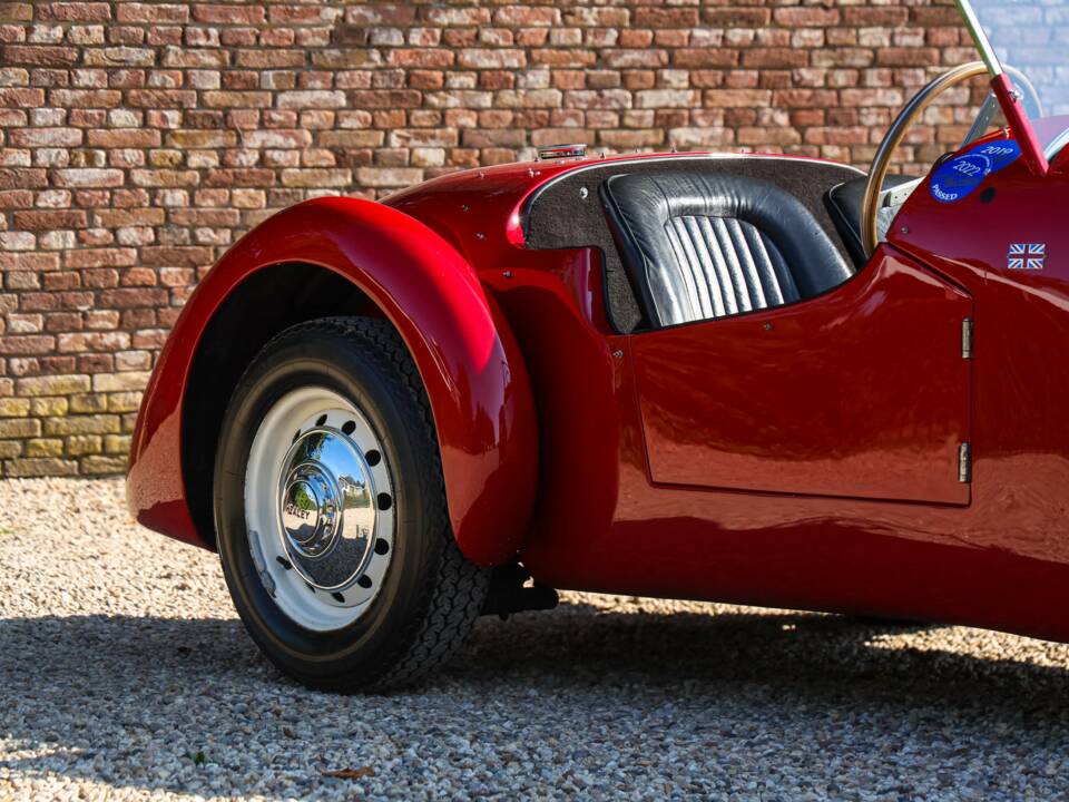 Image 29/50 of Healey Silverstone (1950)