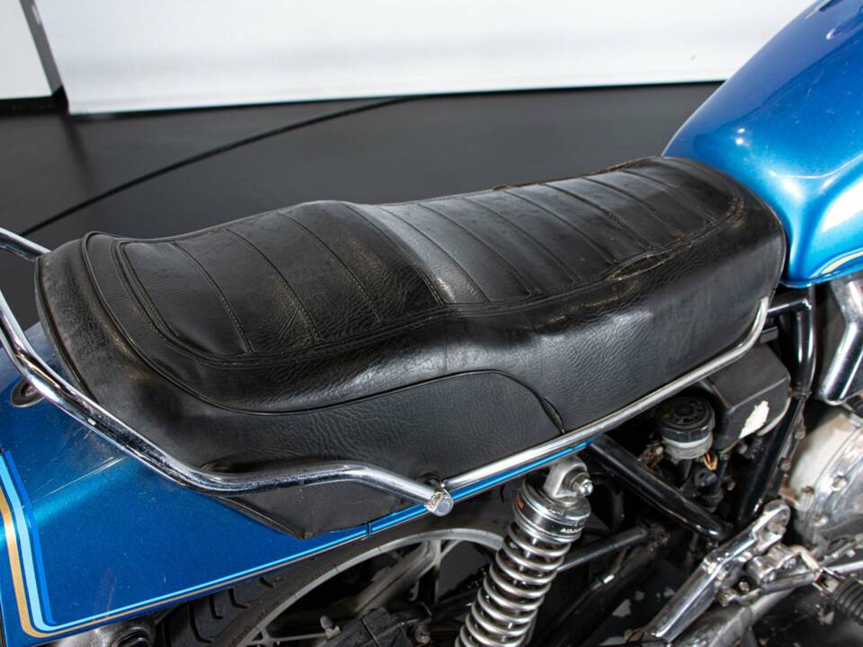 Bild 42/50 von Suzuki DUMMY (1981)