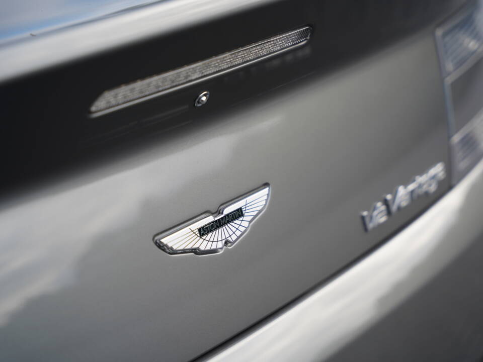 Imagen 42/50 de Aston Martin V12 Vantage (2012)