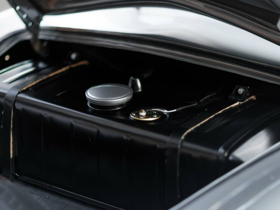 Image 29/50 of Porsche 356 1500 Continental (1955)