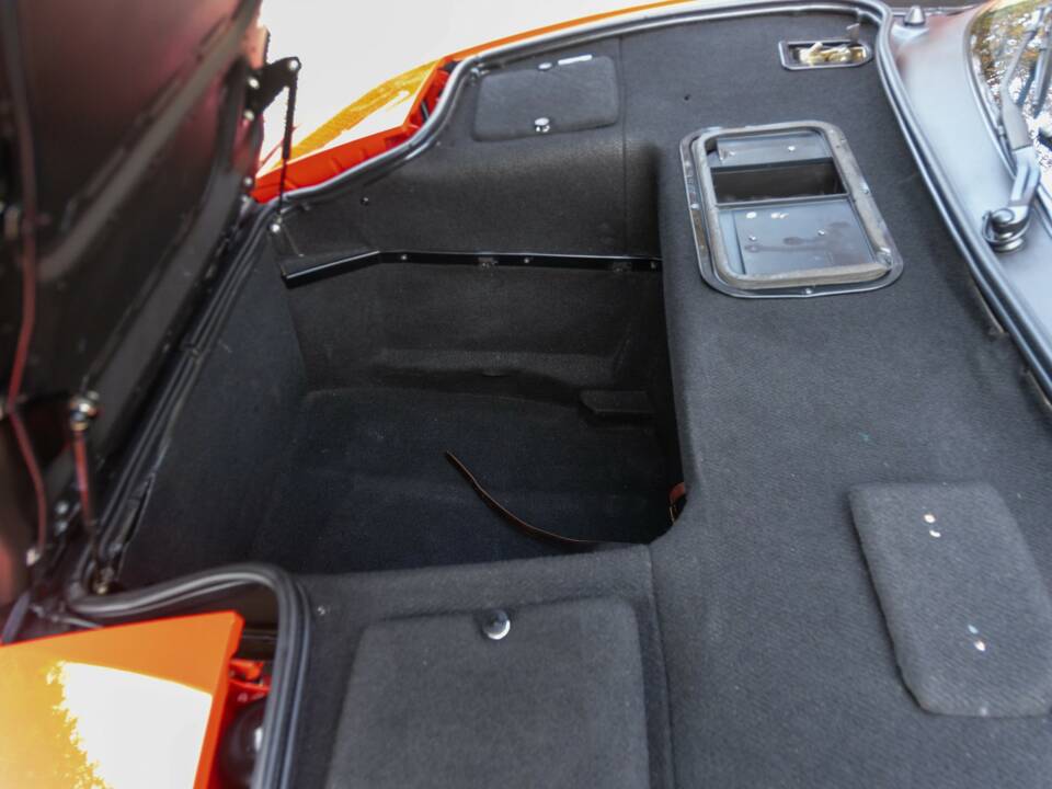 Immagine 17/50 di Ferrari 348 TS (1991)