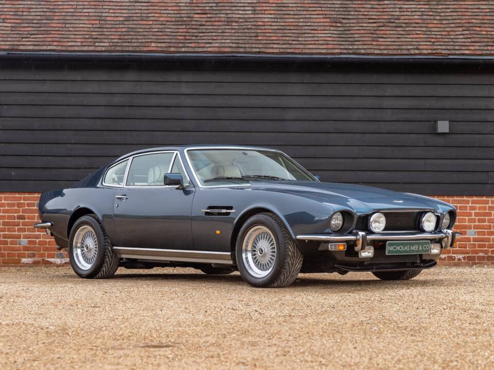 Bild 64/70 von Aston Martin V8 EFi (1988)