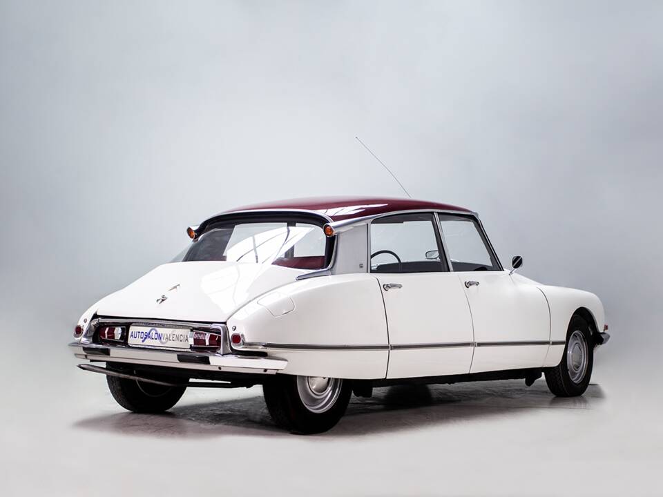 Imagen 9/34 de Citroën ID 19 (1966)