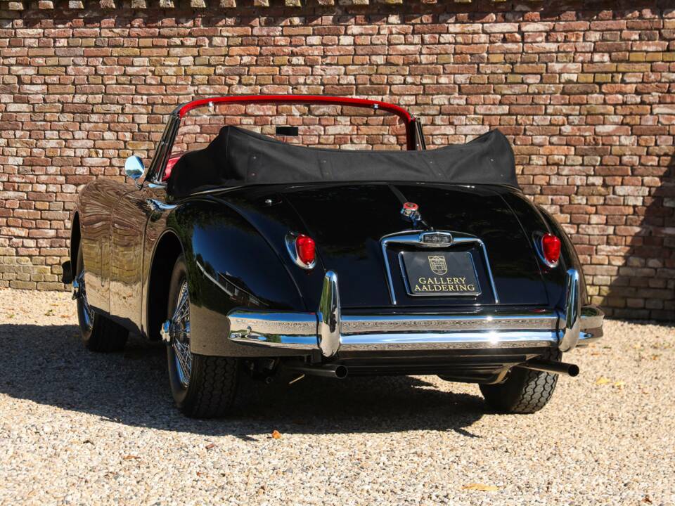 Image 42/50 of Jaguar XK 150 3.4 S DHC (1958)
