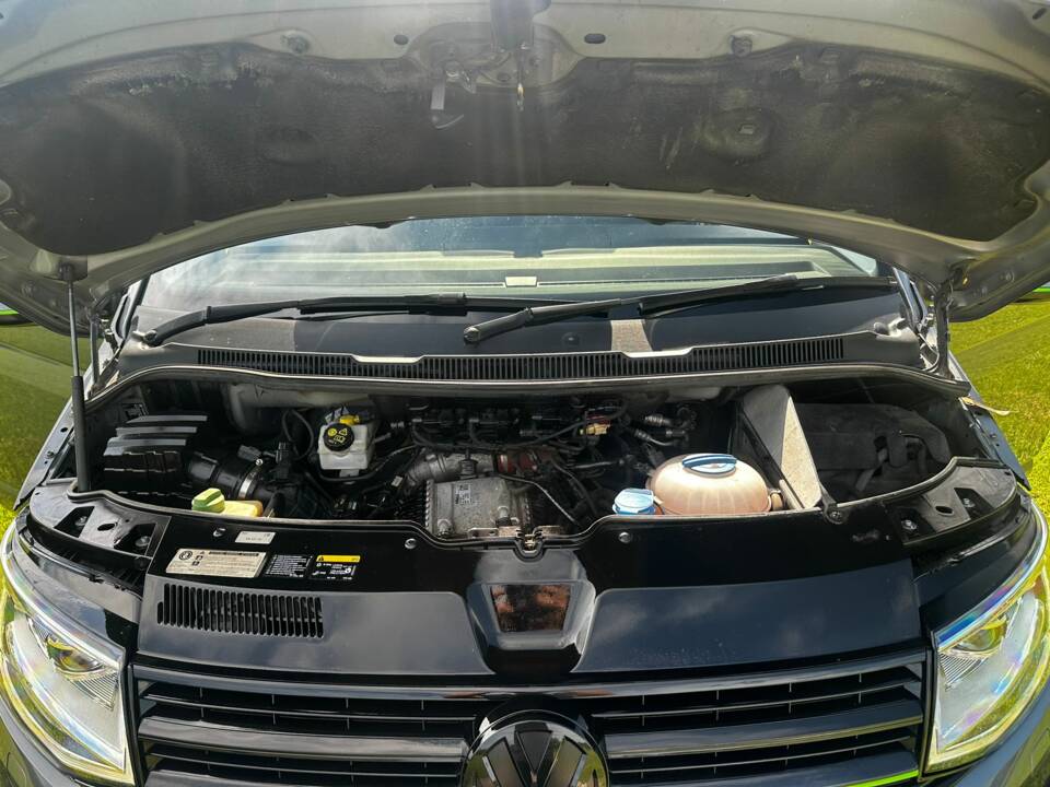 Imagen 56/57 de Volkswagen T6 Multivan 2.0 TDI (2019)