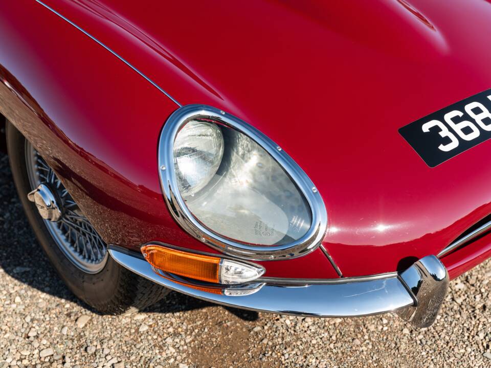 Imagen 12/50 de Jaguar E-Type 3.8 (1962)