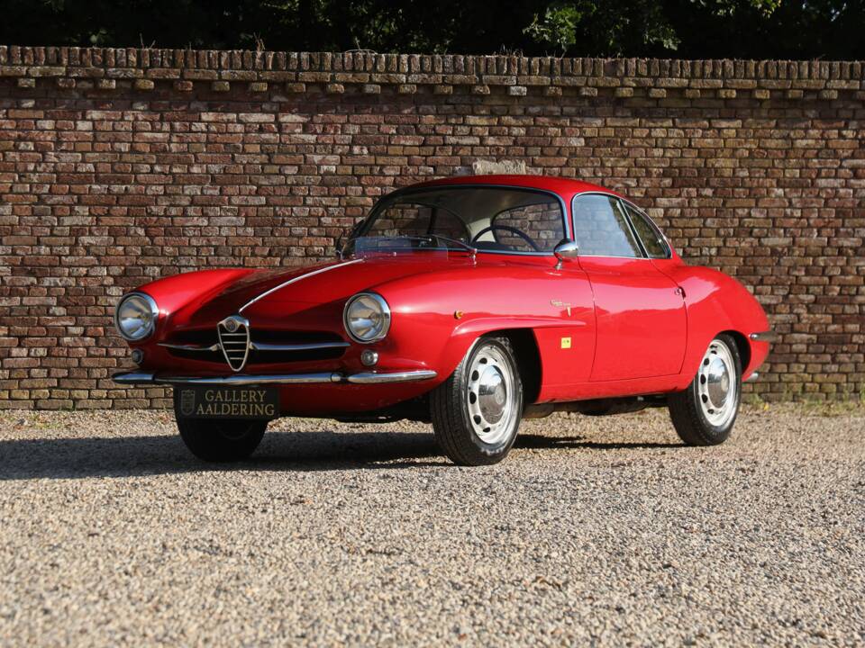 Image 10/50 of Alfa Romeo Giulietta SS (1961)