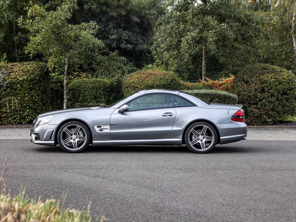 Afbeelding 14/47 van Mercedes-Benz SL 63 AMG (2008)
