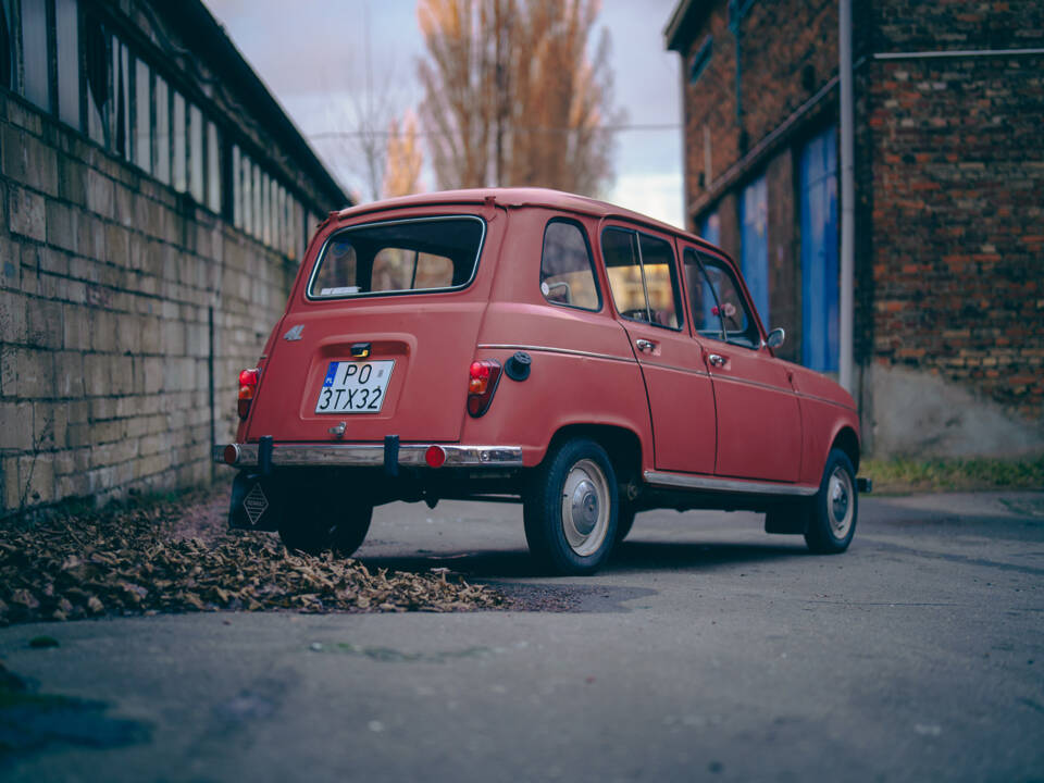 Afbeelding 5/100 van Renault R 4 (1964)