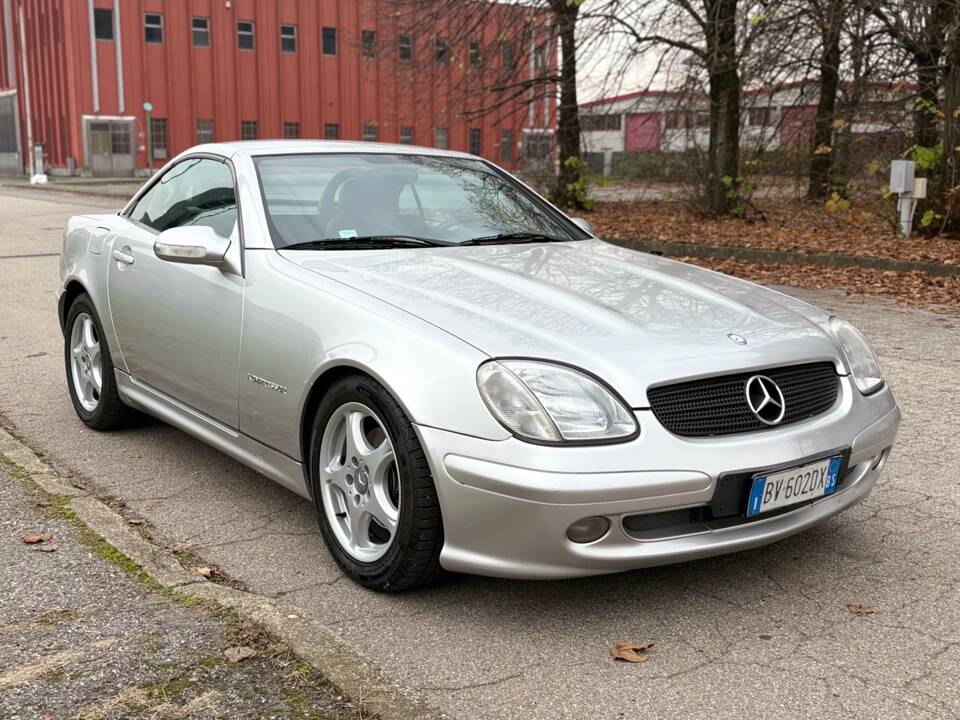 Image 7/11 of Mercedes-Benz SLK 230 Kompressor (2001)