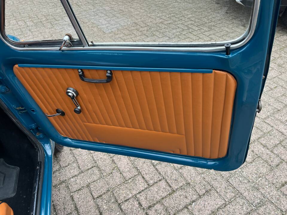 Image 8/37 of FIAT 500 F (1969)