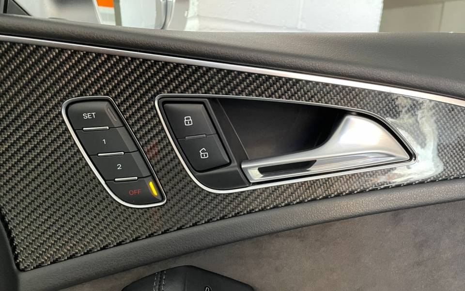 Imagen 43/50 de Audi RS6 Avant (2018)