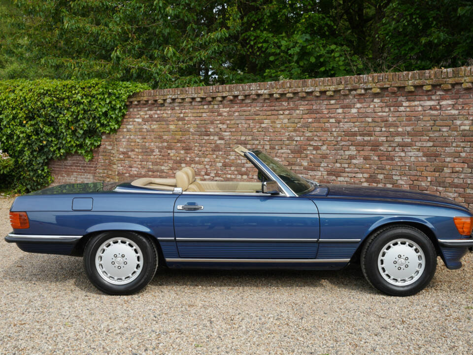 Immagine 30/50 di Mercedes-Benz 300 SL (1986)