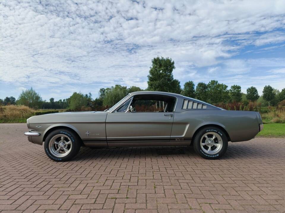 Image 4/8 of Ford Mustang 289 (1966)