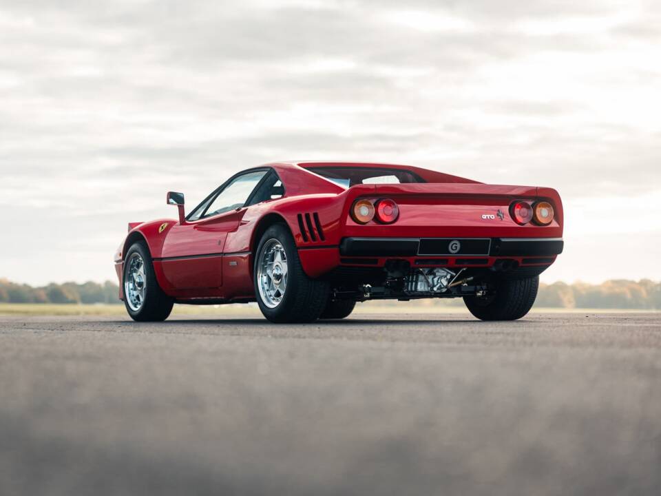 Image 6/30 of Ferrari 288 GTO (1985)