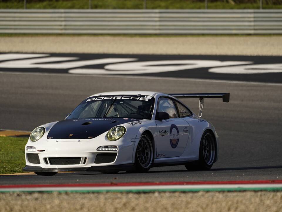 Bild 4/4 von Porsche 911 GT3 RS (2010)
