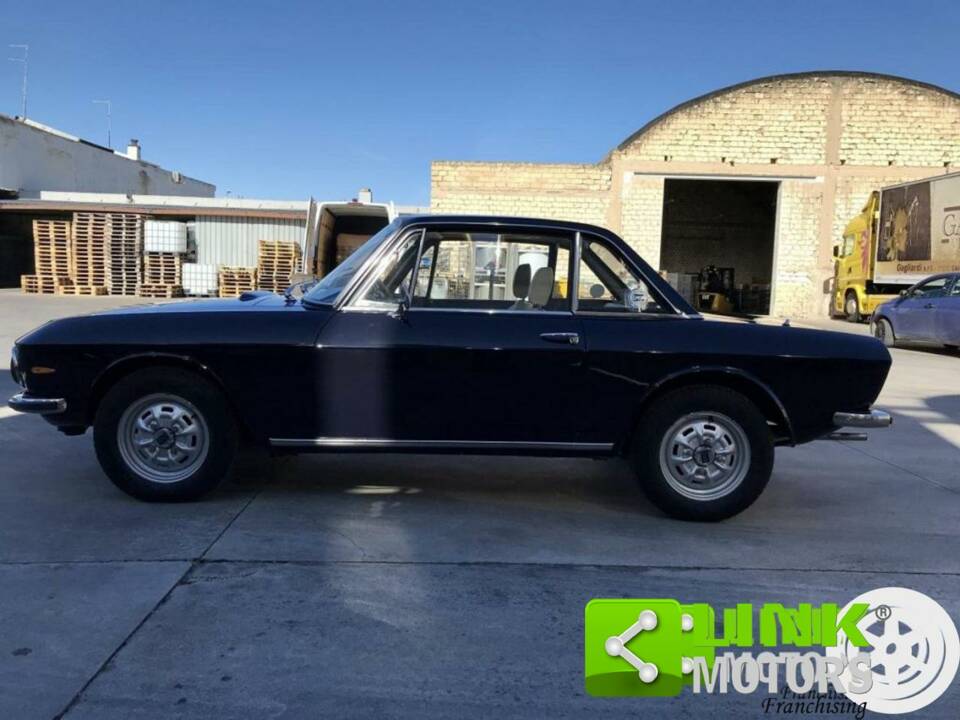 Image 8/10 de Lancia Fulvia 1.3 S (1975)