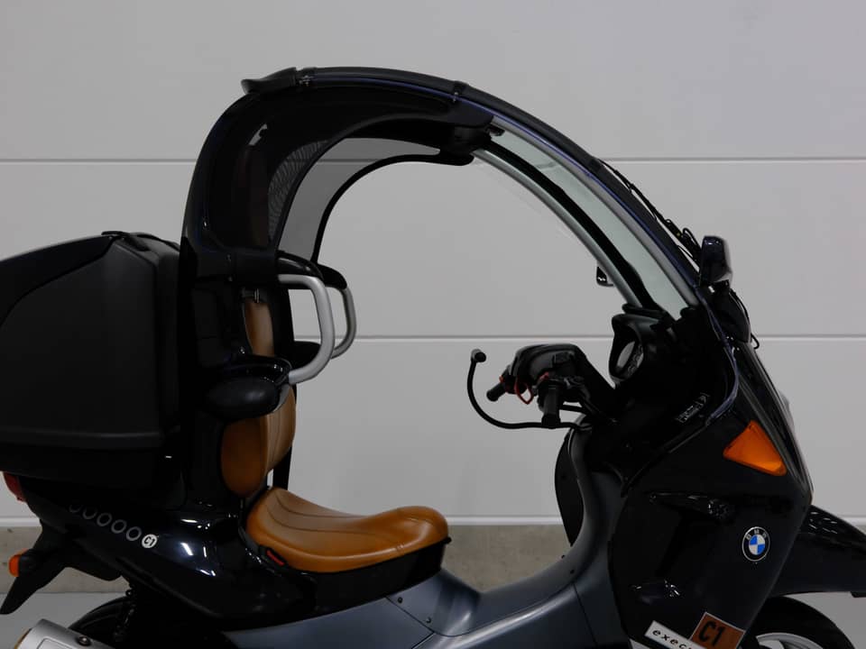 Image 14/51 of BMW C1 125 (2001)