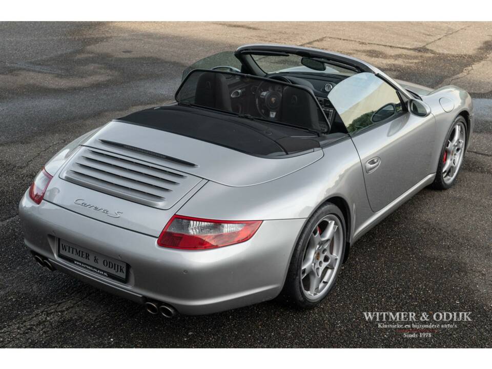 Bild 2/18 von Porsche 911 Carrera S (2005)