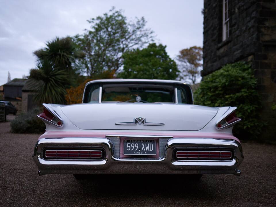 Imagen 17/78 de Mercury Turnpike Cruiser (1957)