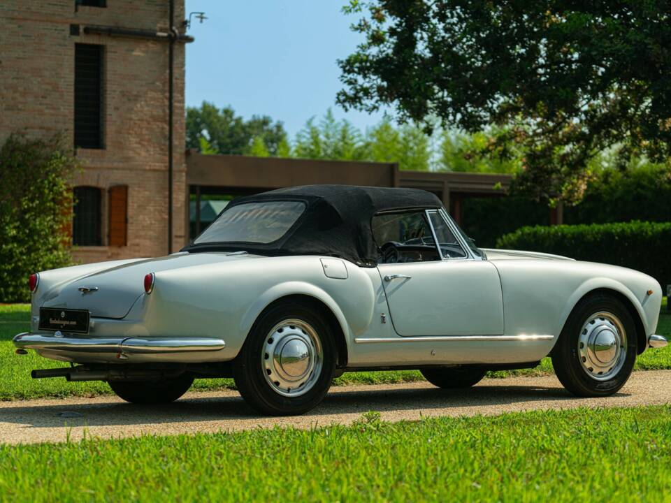 Afbeelding 17/50 van Lancia Aurelia B24 Convertible (1958)