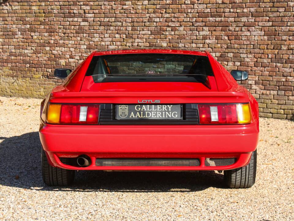 Image 46/50 of Lotus Esprit SE (1992)
