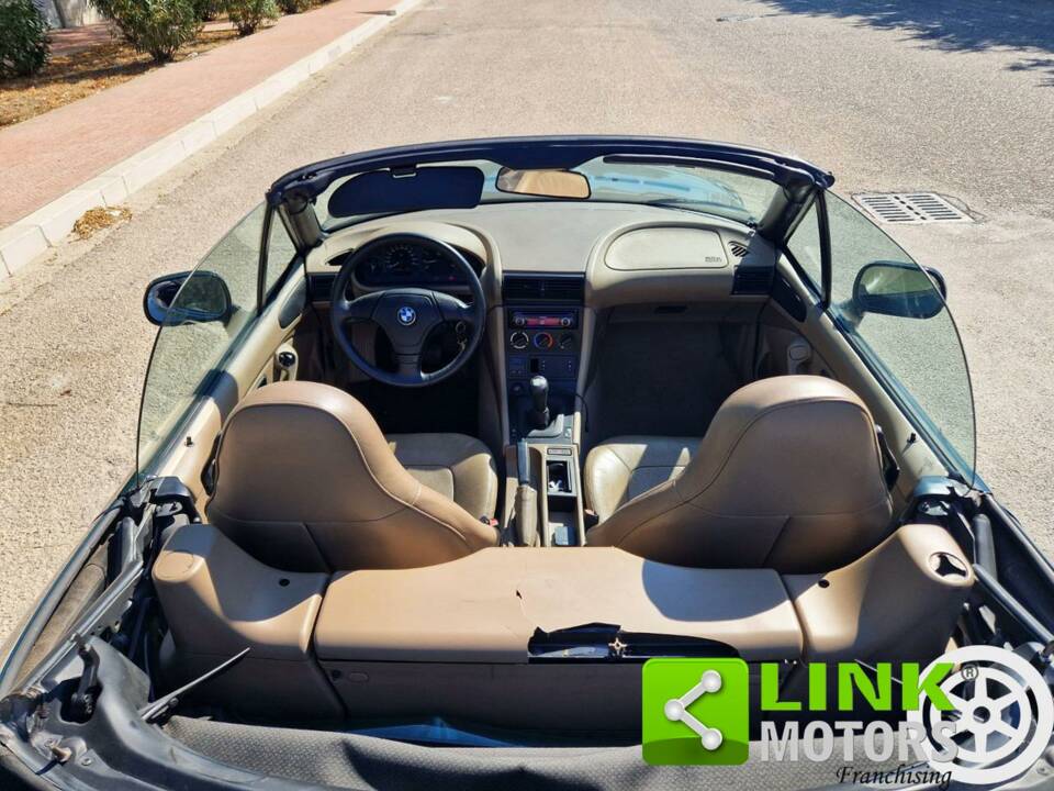 Bild 8/10 von BMW Z3 Roadster 1,8 (1996)