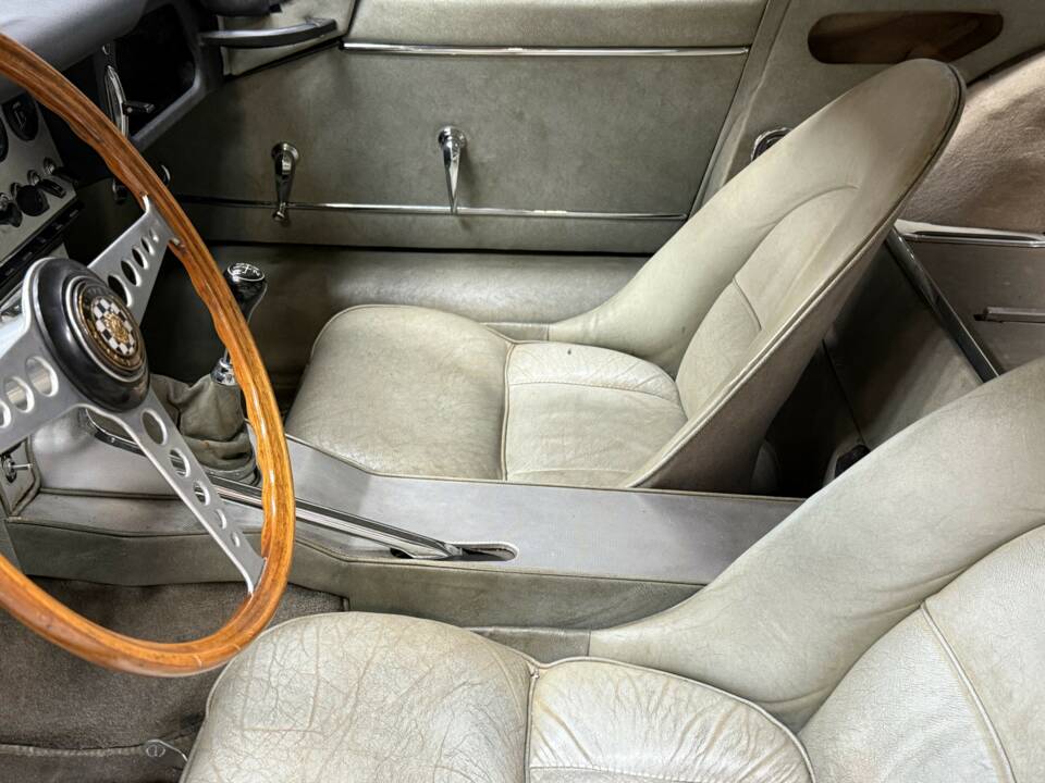Afbeelding 30/50 van Jaguar E-Type 3.8 (1963)