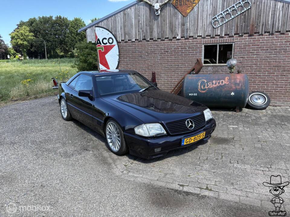 Image 3/40 de Mercedes-Benz 300 SL-24 (1990)