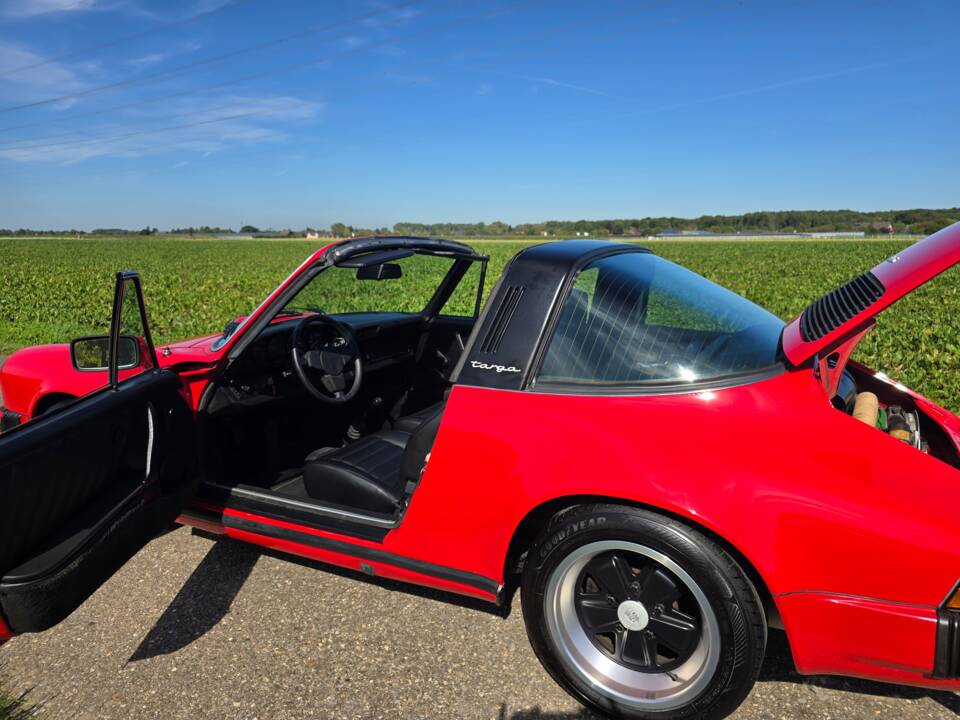Bild 13/36 von Porsche 911 2.7 (1977)
