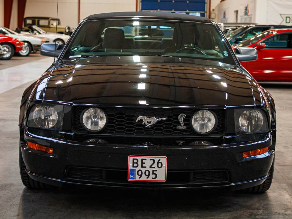 Image 9/49 of Ford Mustang GT (2006)