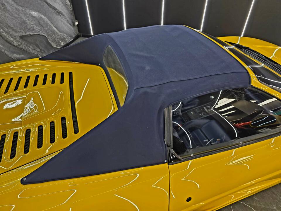 Bild 23/25 von Ferrari F 355 Spider (1996)