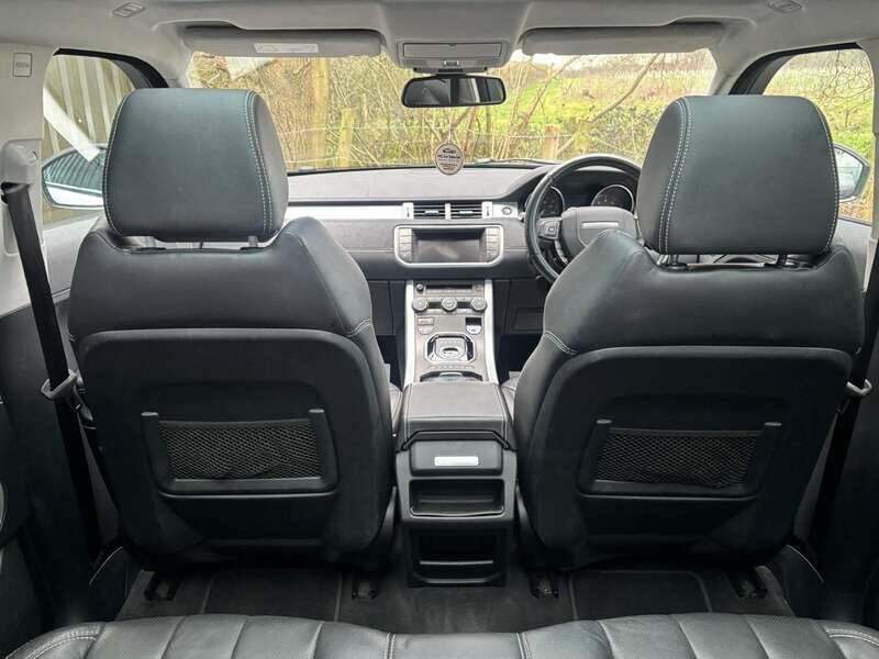 Image 14/26 of Land Rover Range Rover Evoque TD4 (2015)